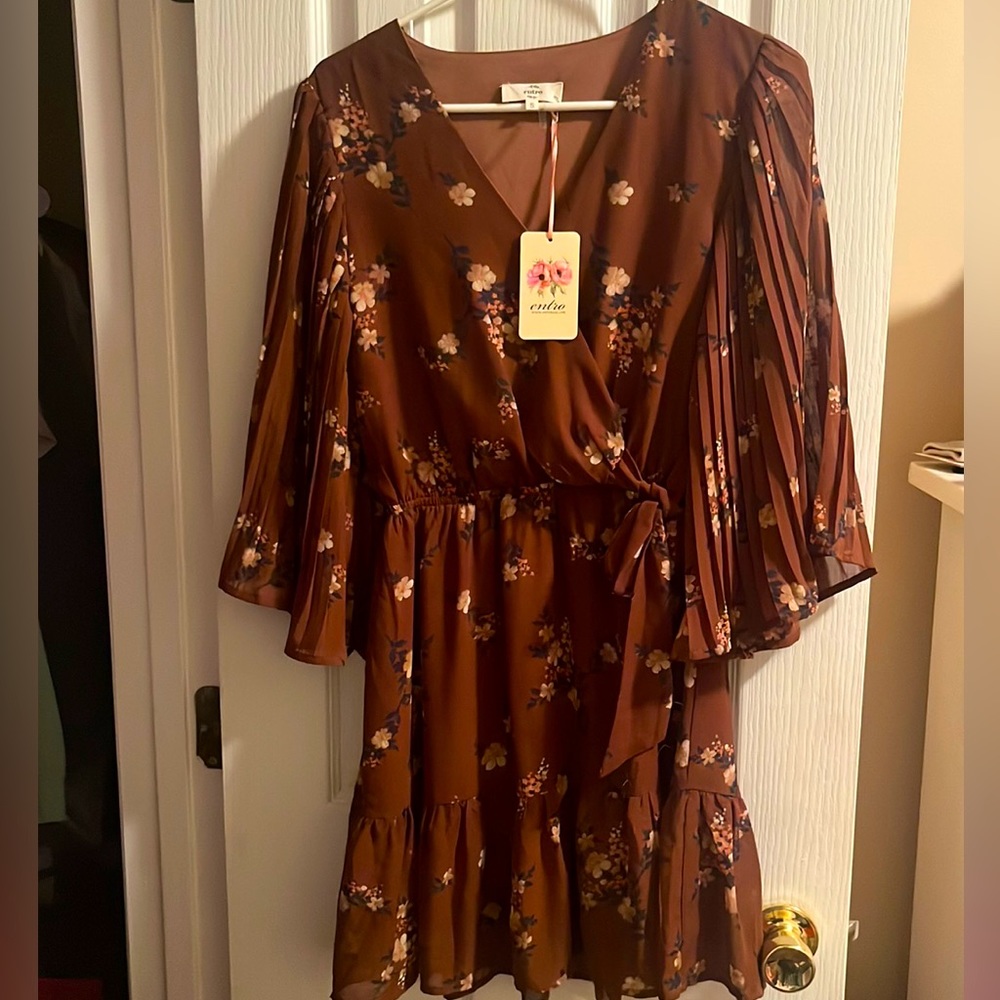Entro Floral Dress